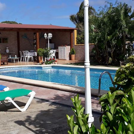 Chalet La Huerta Con Piscina Y Wifi Conil De La Frontera Bagian luar foto