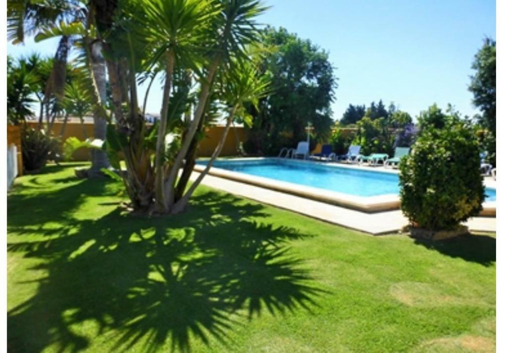 Chalet La Huerta Con Piscina Y Wifi Conil De La Frontera Bagian luar foto
