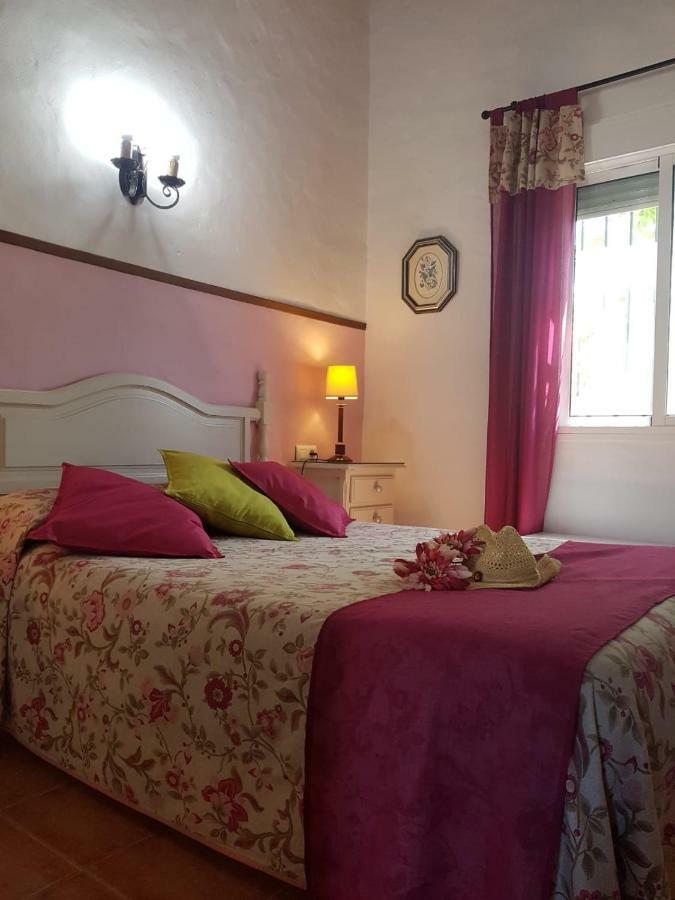 Chalet La Huerta Con Piscina Y Wifi Conil De La Frontera Bagian luar foto